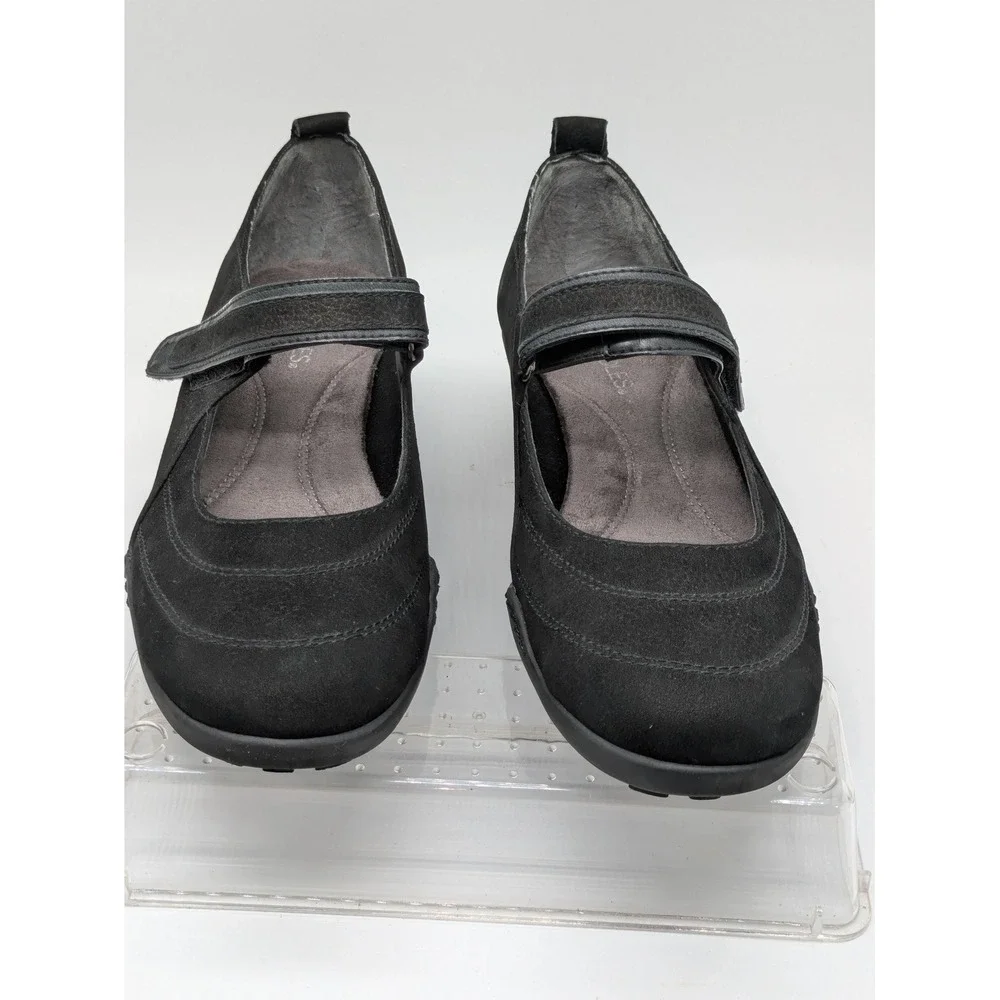 AEROSOLES pre owned